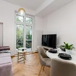 Διαμέρισμα Bedrooms With Sauna&bath And Free Parking