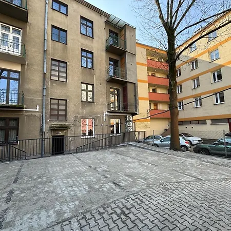 Διαμέρισμα Bedrooms With Sauna&bath And Free Parking Krasków