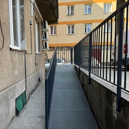 Apartment Bedrooms With Sauna&bath And Free Parking Krakow