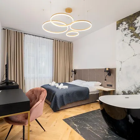 Apartment Bedrooms With Sauna&bath And Free Parking *