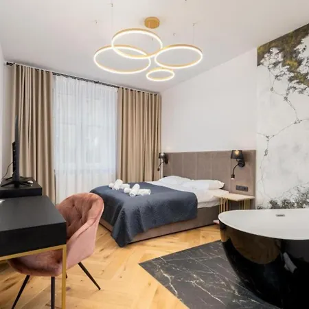 Bedrooms With Sauna&bath And Free Parking Apartment Krakow