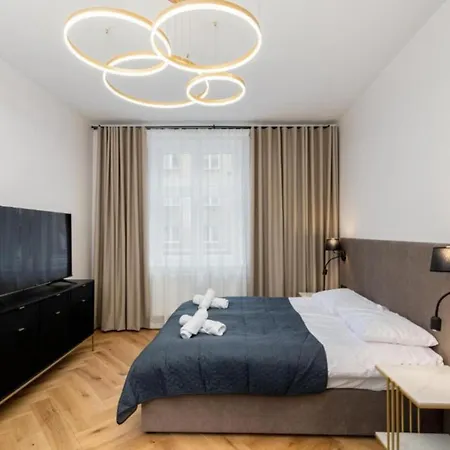 Apartment Bedrooms With Sauna&bath And Free Parking
