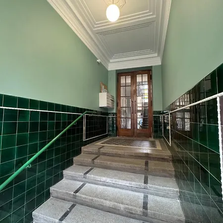 Apartment Bedrooms With Sauna&bath And Free Parking *