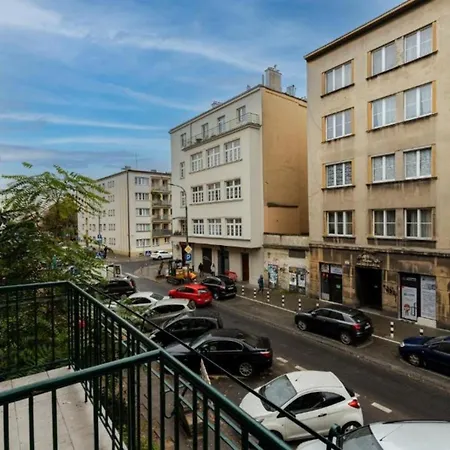 Apartment Bedrooms With Sauna&bath And Free Parking *