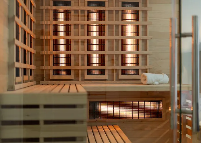 Bedrooms With Sauna&bath And Free Parking Apartment