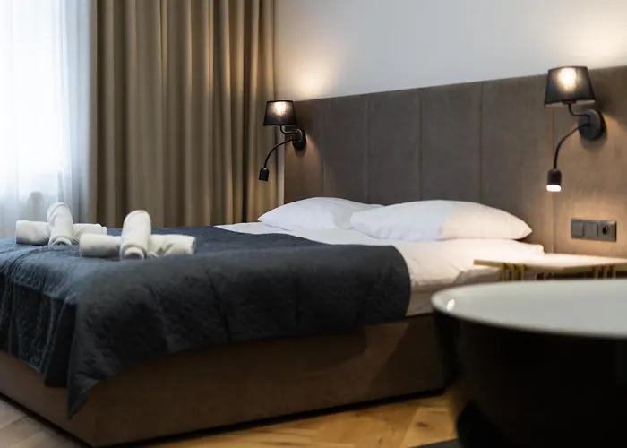 Bedrooms With Sauna&bath And Free Parking Apartment