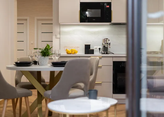 Apartamento Bedrooms With Sauna&bath And Free Parking Cracovia