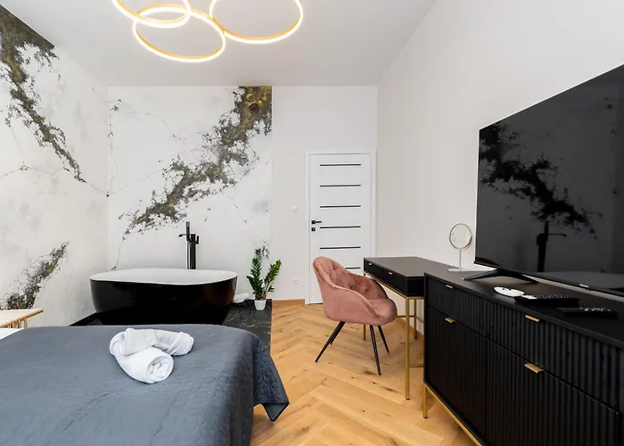 Apartamento Bedrooms With Sauna&bath And Free Parking *